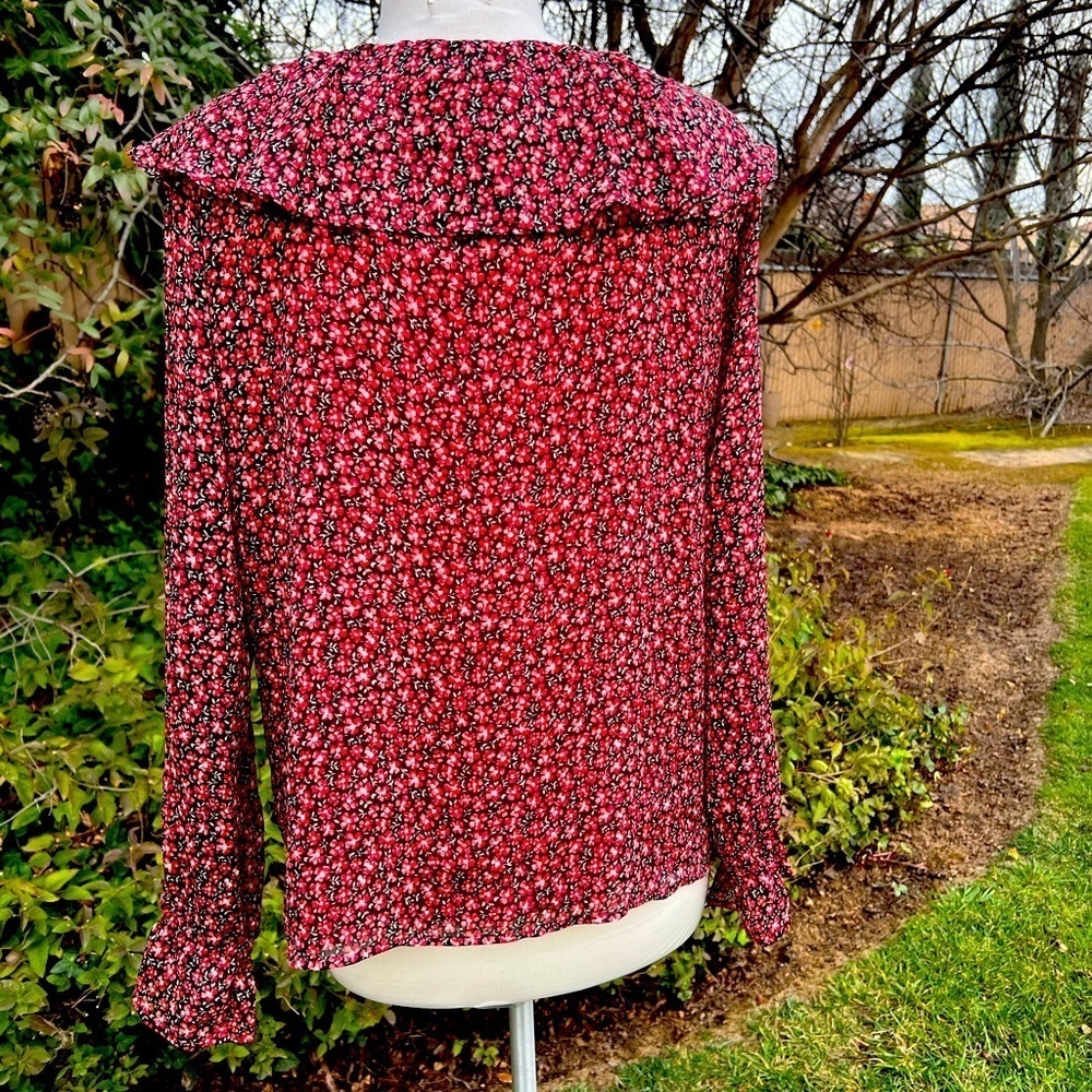 NWT - LOFT - Floral Ruffle V-Neck Blouse - Red - Picture 7 of 7